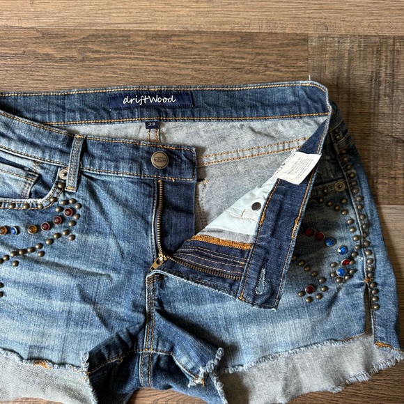 Driftwood Bejeweled Denim Shorts - Picture 7 of 8